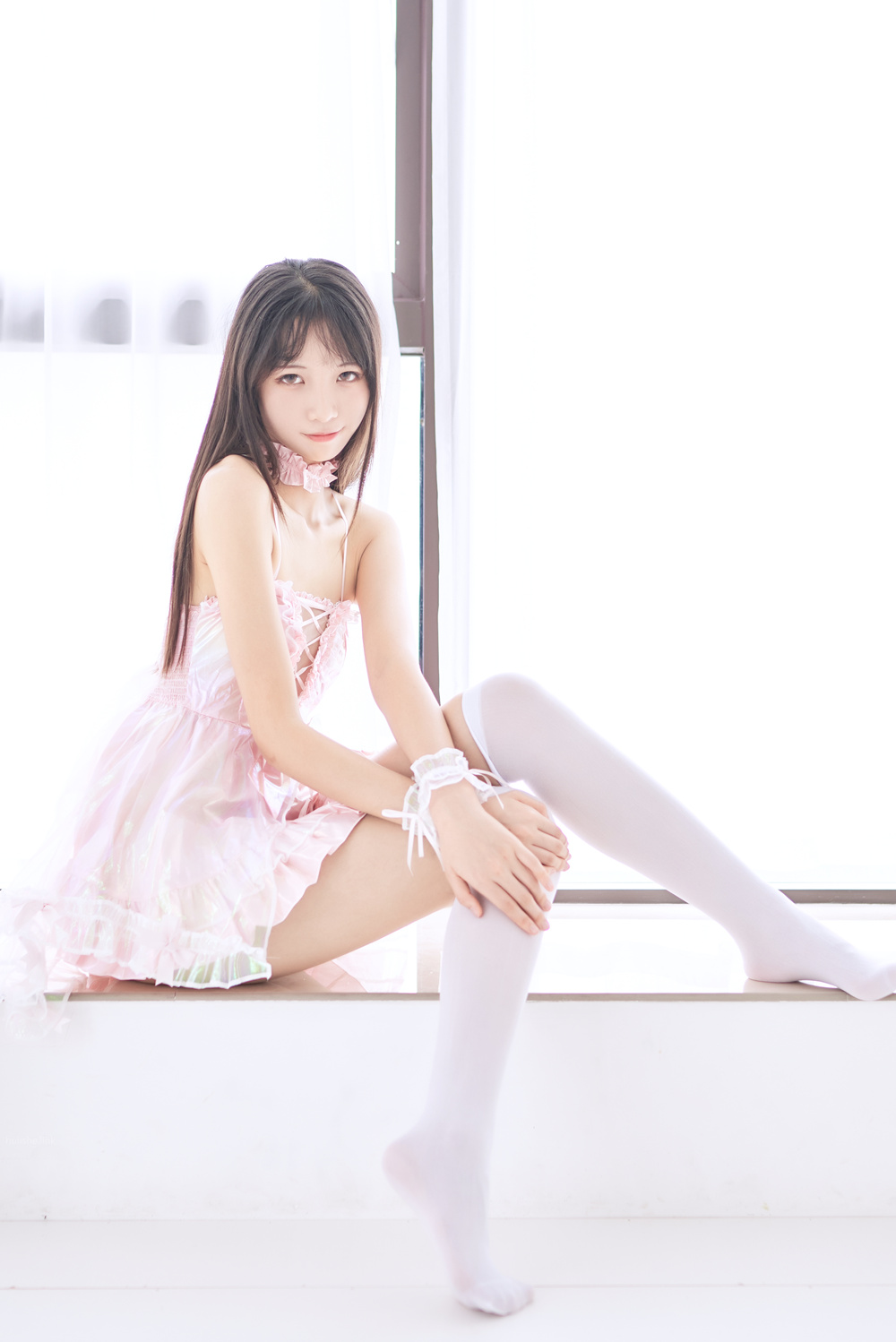 西瓜少女 – 73家粉红吊带裙 [46P309M]
