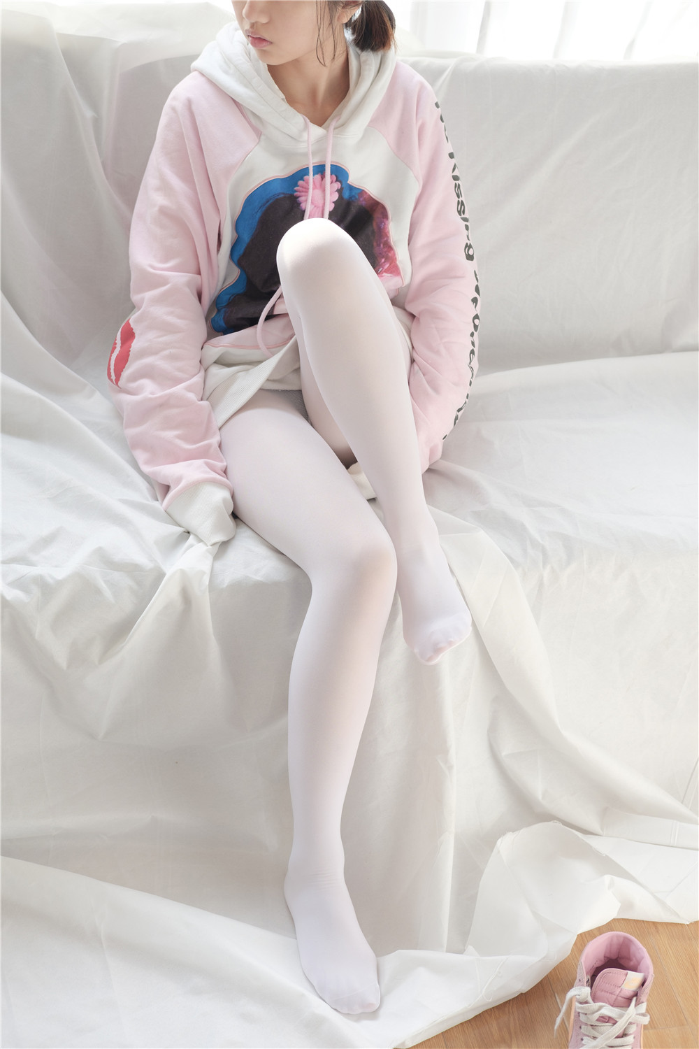 森萝财团 X-009 [120P1V]