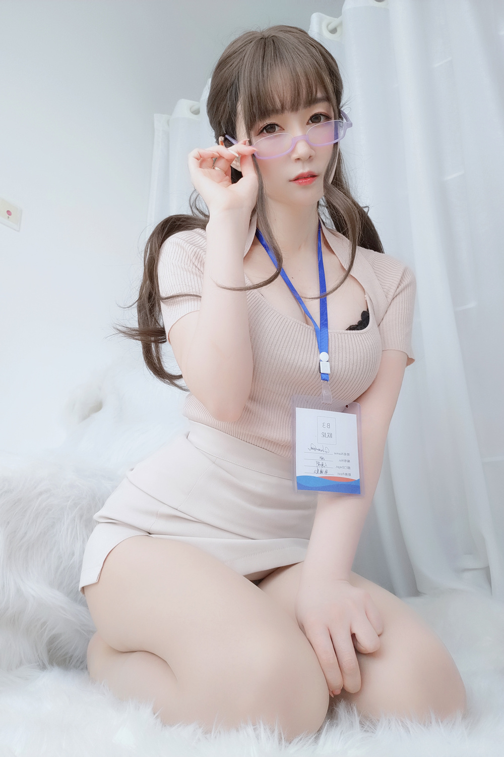 白银81 – 私人医生 [159P6V1.03G]